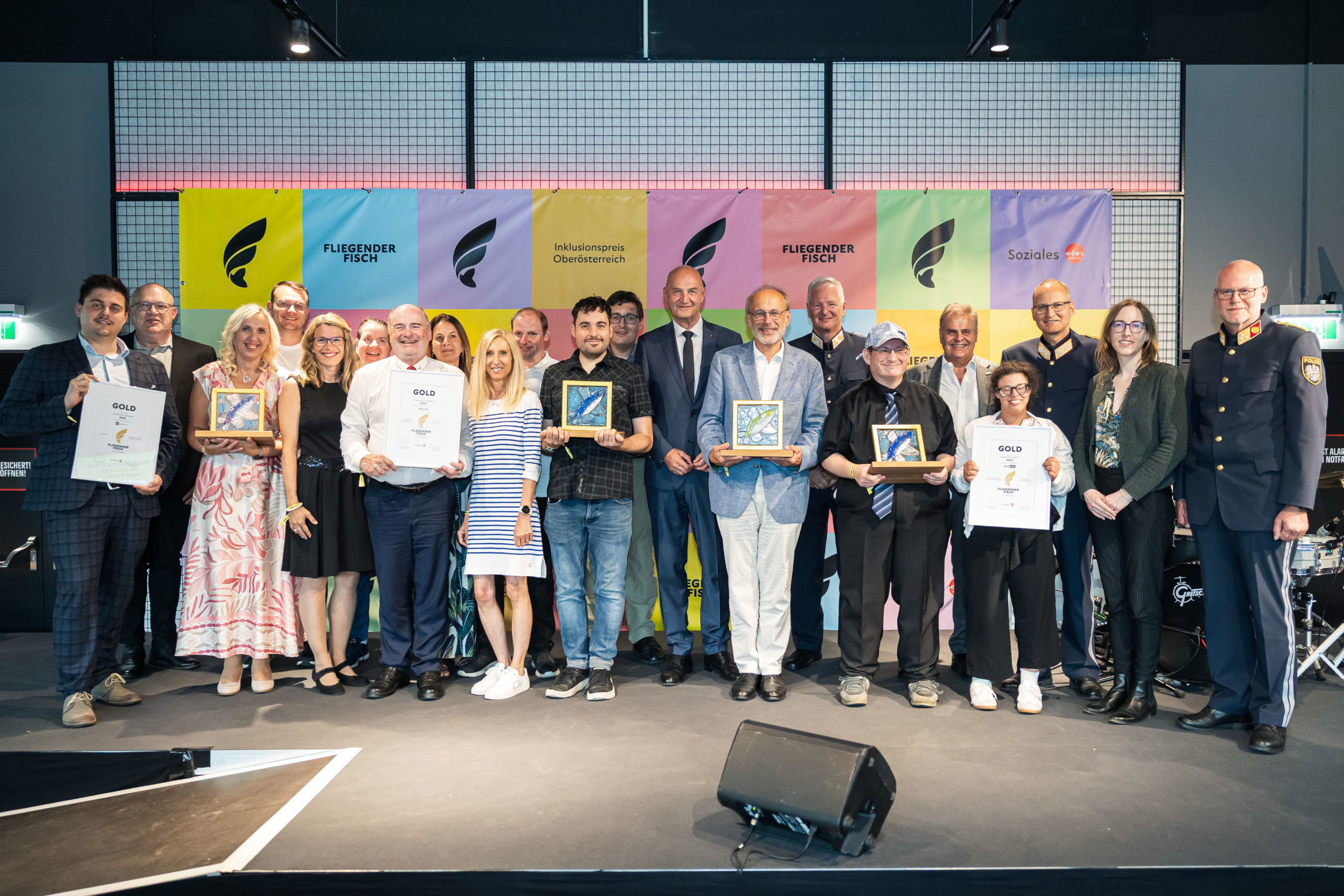 Beim oö. Inklusionspreis wurden aus 74 Einreichungen die besten Projekte mit dem „Fliegenden Fisch“ ausgezeichnet. Foto