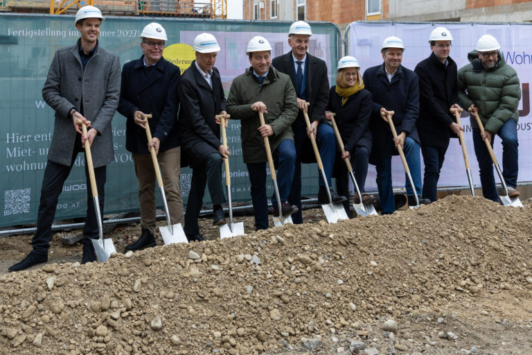 Spatenstich für das Wohnprojekt Waldemar in Pasching. (c) Land OÖ/Andreas Krenn